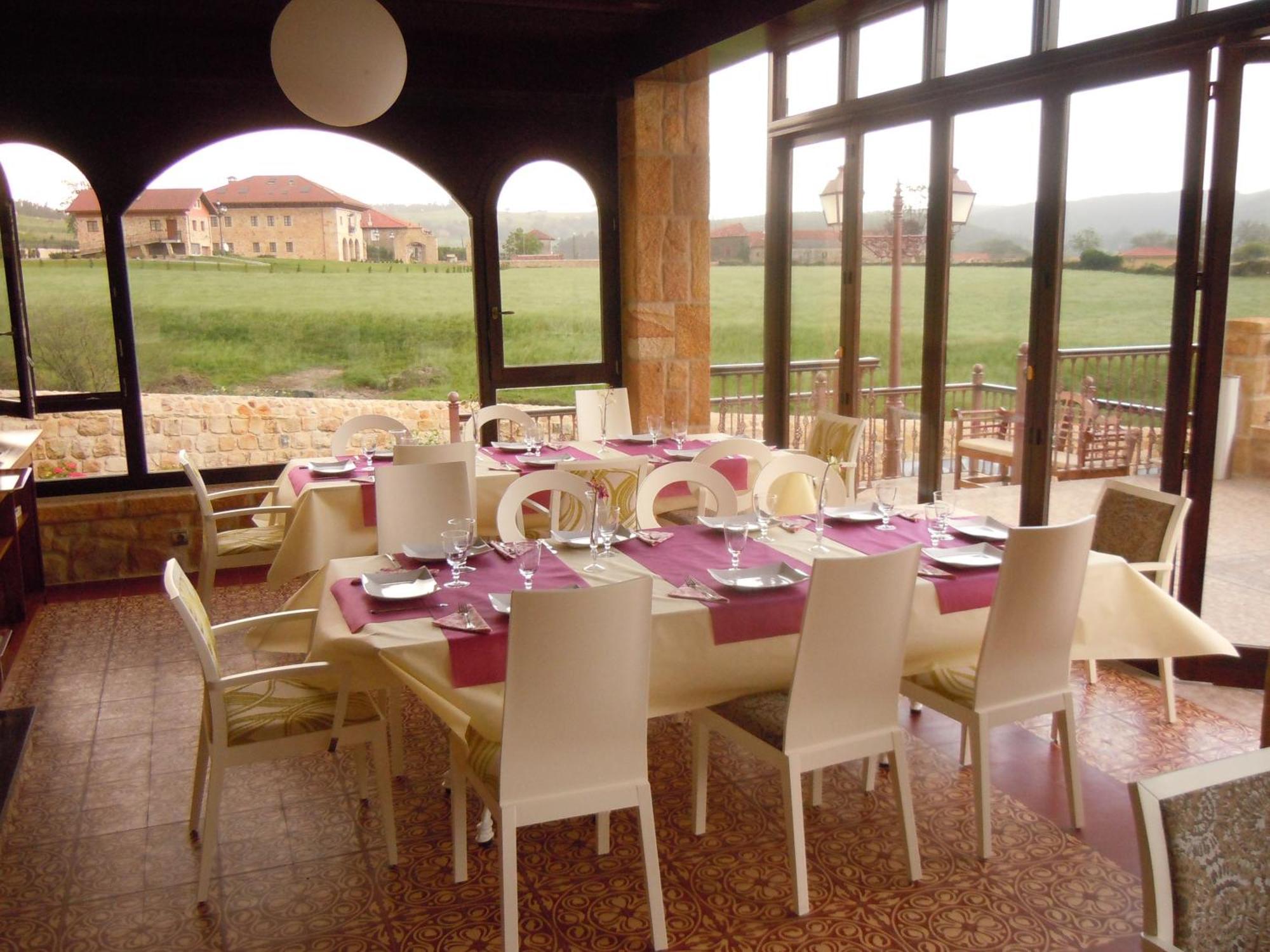 Posada La Torre De Los Isla & Spa Beranga Екстериор снимка
