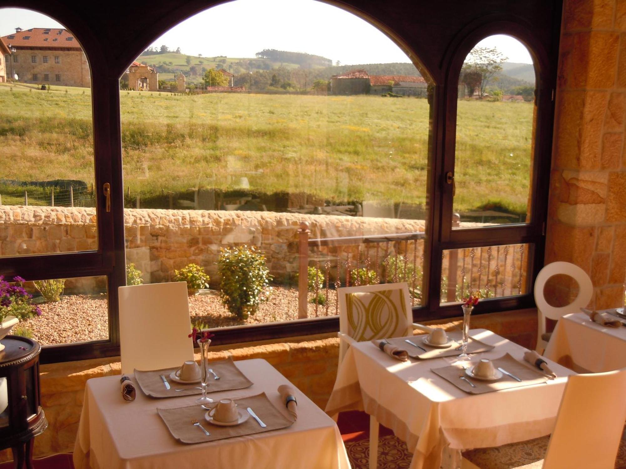 Posada La Torre De Los Isla & Spa Beranga Екстериор снимка