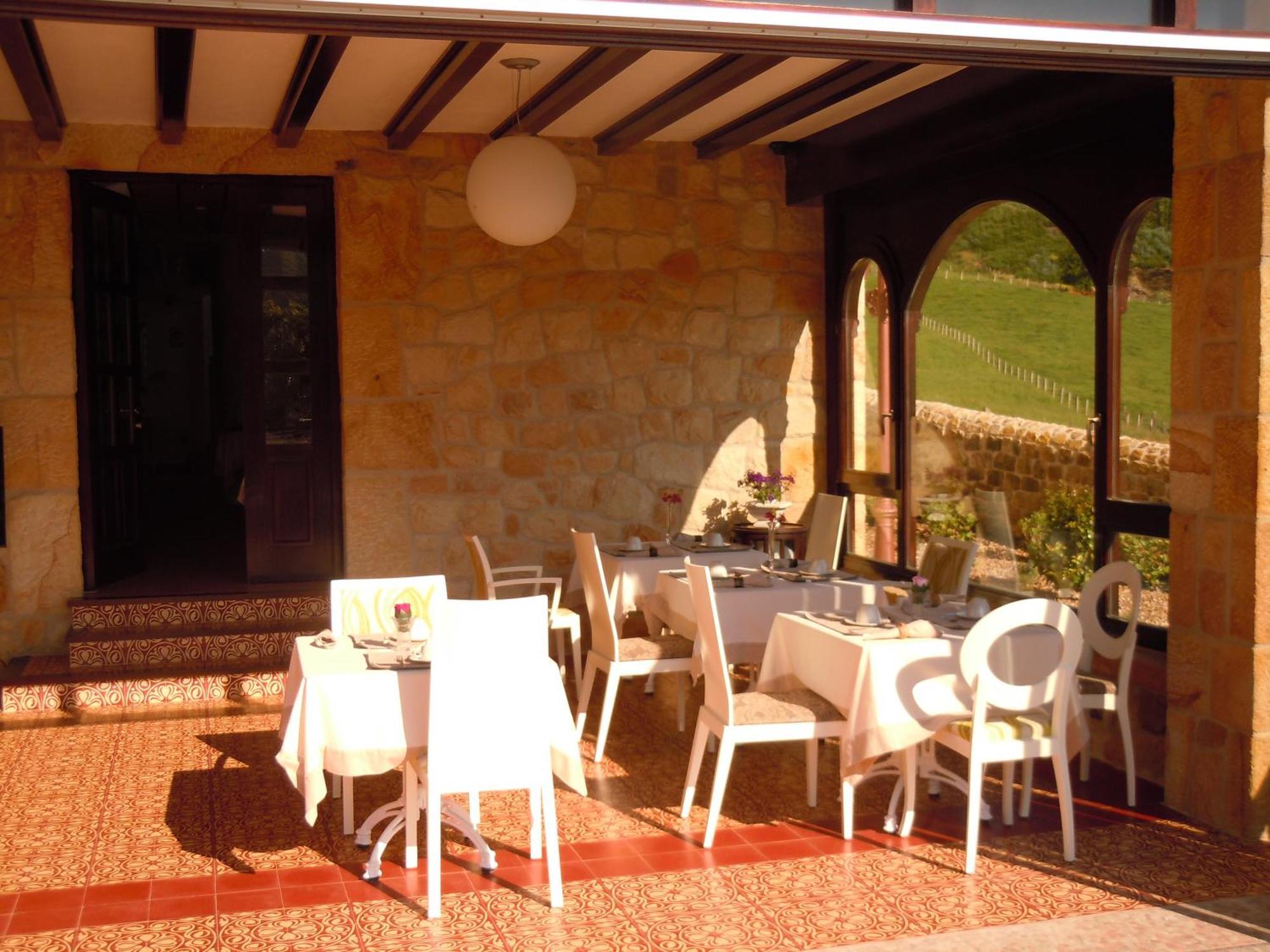 Posada La Torre De Los Isla & Spa Beranga Екстериор снимка