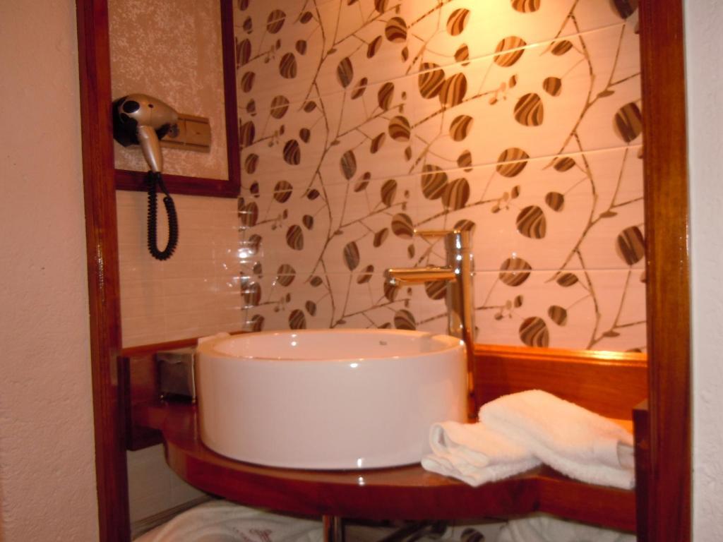 Posada La Torre De Los Isla & Spa Beranga Стая снимка